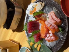-花和海鲜自助(梅江店)