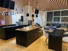 -青岛中升沃茂沃尔沃4S店(市北店)