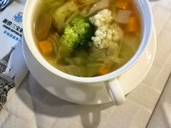 -新侨三宝乐西餐厅(崇文门店)