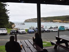 -12 Rocks Beach Bar Cafe