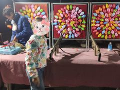 -百里峡七彩艺术小镇