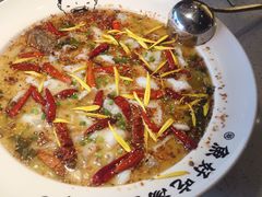 -江渔儿酸菜鱼(港湾1号店)