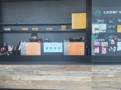 -星巴克(七宝领展广场1F店)