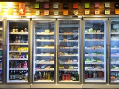 面包甜点陈列柜-四喜小胖·北京涮肉(五道营店)