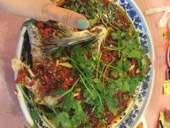 旭龙鱼头王-旭龙鱼头王(航华店)