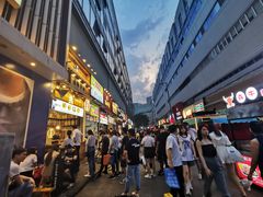 -螺小胖柳州螺蛳粉(钟楼总店)