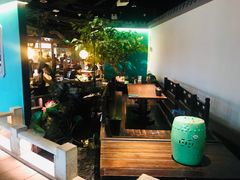 -佬麻雀·新湘菜(珠海金发购物中心店)