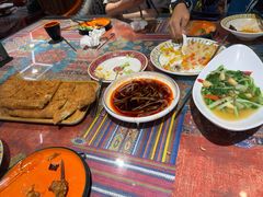 -乡村馕坑肉·烧烤·新疆菜·本地人更爱吃(阿勒泰首店)