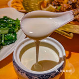 哦莫不敢相信，这家新疆菜餐厅百元内双人餐吃到饱！