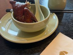 -蝴蝶里·粤菜·点心(滨江龙湖店)