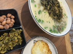 -阿达师傅鱼汤面