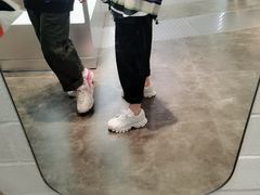 -西西弗书店(城西银泰城店)