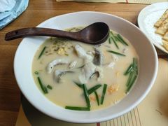 -荣家黄鱼面(南京西路店)