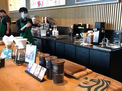 -星巴克(桂林国贸益华城店)