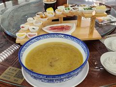 -香麒园·过桥米线·南湖雅宴