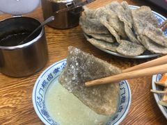 老北京炸灌肠-门框胡同百年卤煮(新街口店)