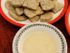 -聚首堂·特色小吃·肘子(什刹海德胜门店)