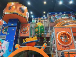 -太空学院儿童娱教乐园(中华广场店)