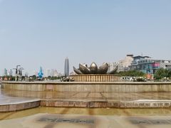 -泉城广场