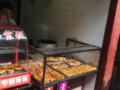面包甜点陈列柜-海棠糕双酿团