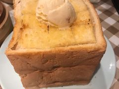 -新大咀港式茶餐厅(宝山万达店)