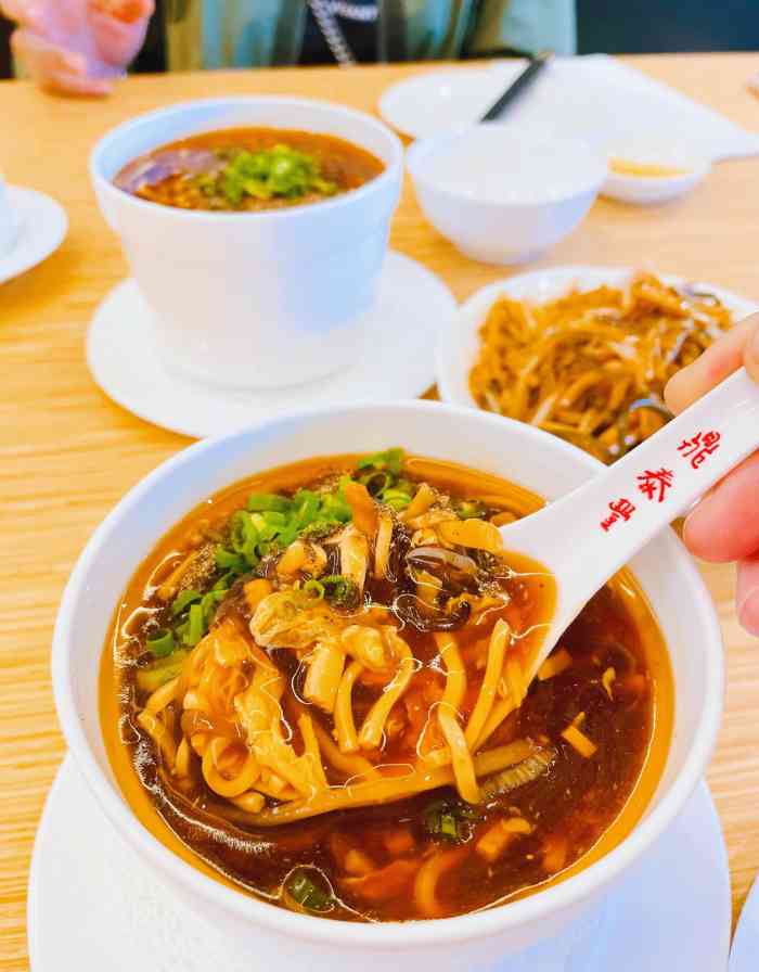 鼎泰丰(海信店)-"个人感觉性价比不是很高 环境很好 临.