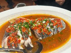 湘中大湖剁椒鱼头-湘中缘·湖南菜(娄底驻京办店)