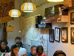-蜗牛小馆醉乡民谣云南菜(惠新西里店)