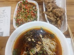 -余丞记川渝面馆(云峰店)