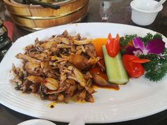 -刘胖子家常菜·蹄花焖藕(中南店)