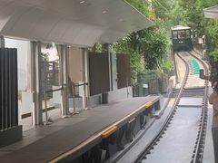 -山顶缆车
