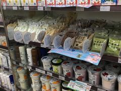 -全家便利店(莲花池东路店)