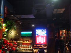 -老牌坊云南鱼豆花火锅(哈西万达店)