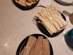 -三江源活鱼现烤(维多利摩尔城店)