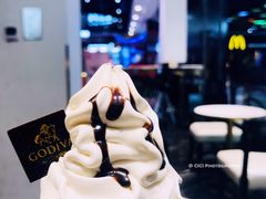 香草冰淇淋-GODIVA(五角场万达广场店)