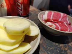 -四小区火锅·巷子里的重庆火锅(花照壁店)