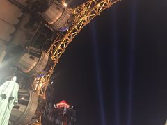 -影汇之星8字形摩天轮