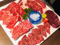 和牛拼盘-橘焱胡同烧肉夜食(BFC外滩金融中心店)