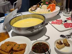 招牌炸豆腐-红雀围·海鲜火锅(陆家嘴中心店)