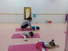 -艺彩童馨舞蹈培训学校(西湖道校区)