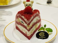 小熊红丝绒蛋糕-COVA(新天地Xintiandi店)