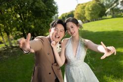 -MAO亲爱的猫婚纱摄影工作室