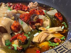 特色烧鸡公-一只烧鸡公(解放碑店)