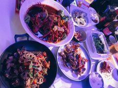 -钳小柒·小龙虾蓝龙王烧烤夜宵(长寿路店)