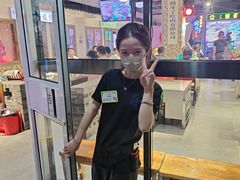 -马路牙子烧烤音乐酒馆(望京店)