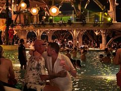 -FINNS Beach Club