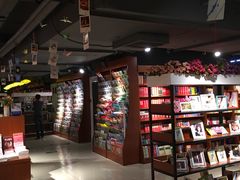 -新华书店(印象城店)