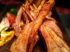 -亚洲国际大酒店·云顶阁旋转自助餐厅