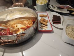 -花田里捞牛火锅(天润店)