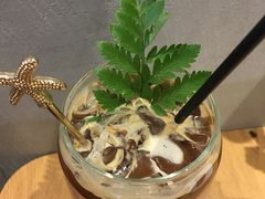 -ZING COFFEE 镜咖啡